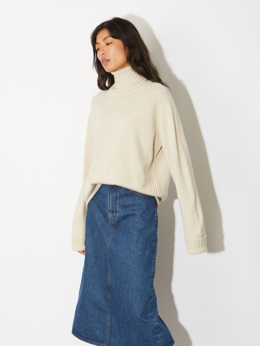 ［Eco Cashmere］カシミヤ混 オーバーサイズタートルネックプルオーバー | FAIRLIE | 7G 詳細画像 PAMPAS 3